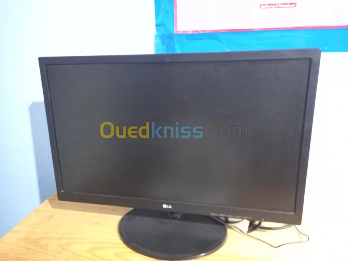 Écran LG 24m38h (60hz)