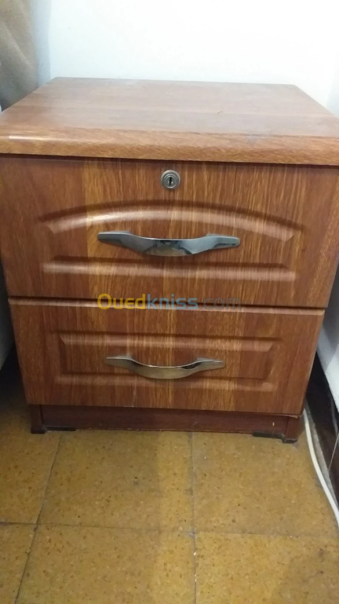02 Tables de nuit