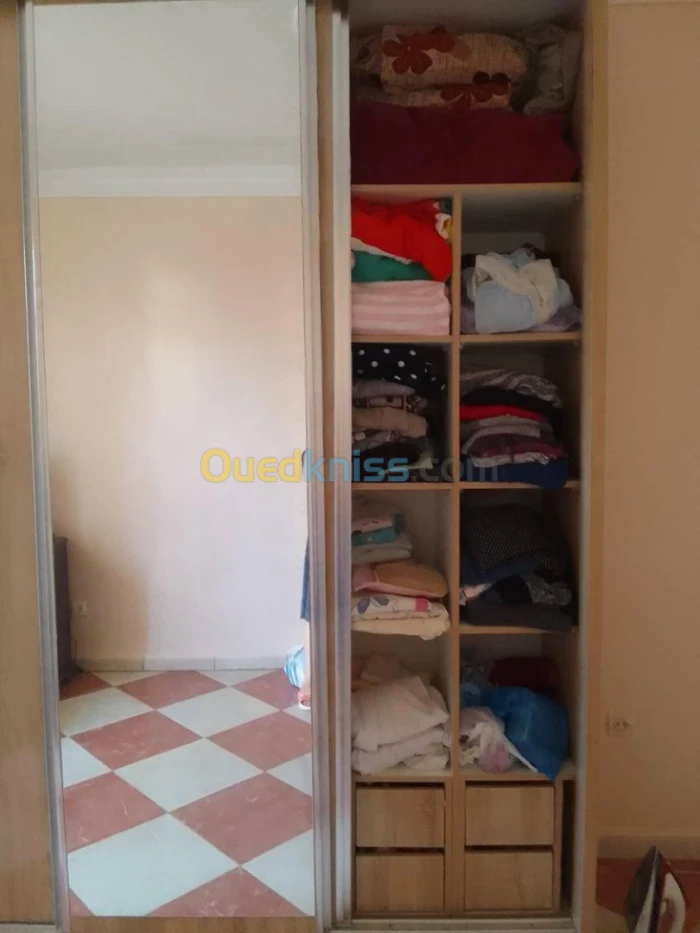 Dressing mdf  de marque espagnol