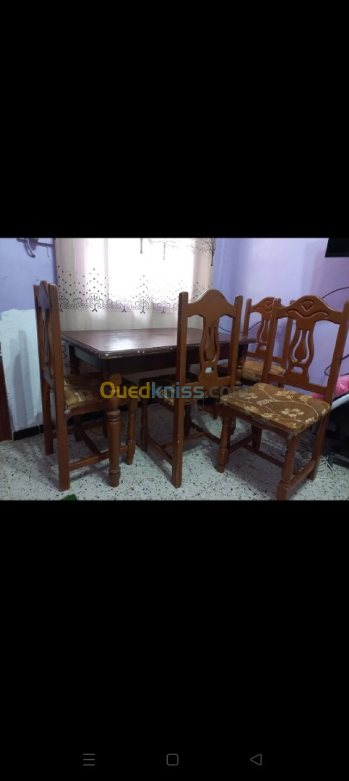 Table et chaise