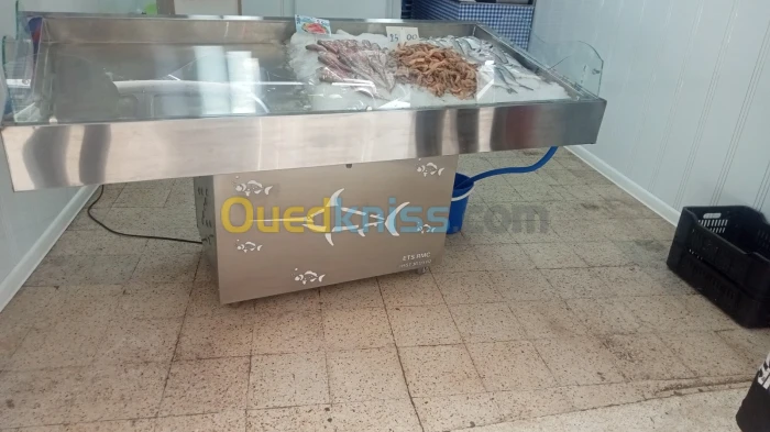 Frigo presentoire poissonerie jdid utilise 4 jour sous garantit 1 ans