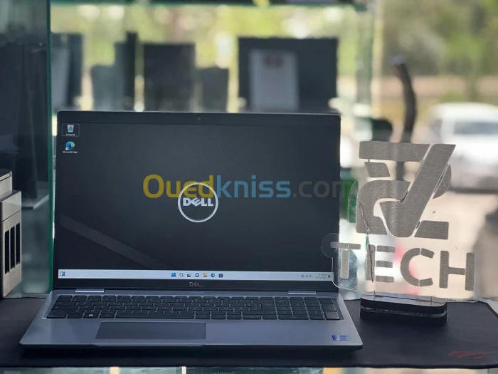 DELL LATITUDE 5530 INTEL CORE I5-1245U 16 GB 256 GB