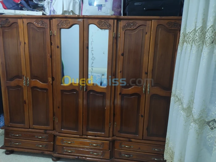 Armoire
