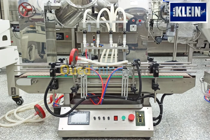 Remplisseuse liquide automatique 4 bec