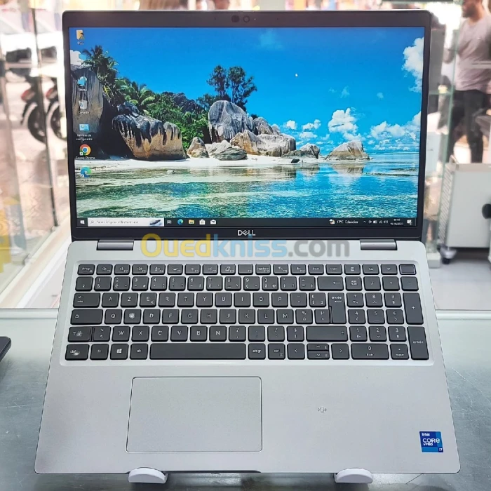 DELL LATITUDE 5520. i7 11 eme . 16Gb Ram 512GB SSD