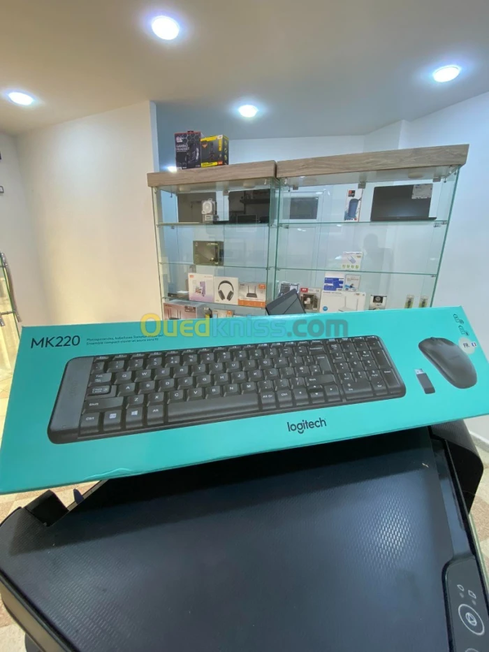 Clavier et Souris Logitech MK220 Sans Fil