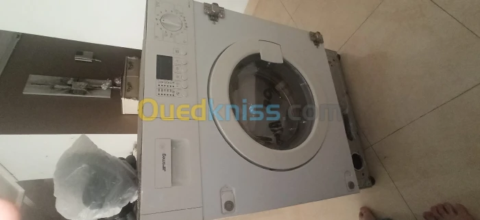 Machine a laver marque smeg