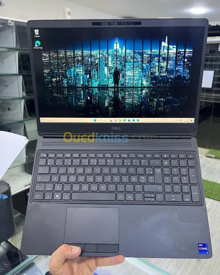 DELL PRECISION 15.6'' 7560 I9-11TH 64RAM 1000SSD RTX A4000 08GB DDR6  