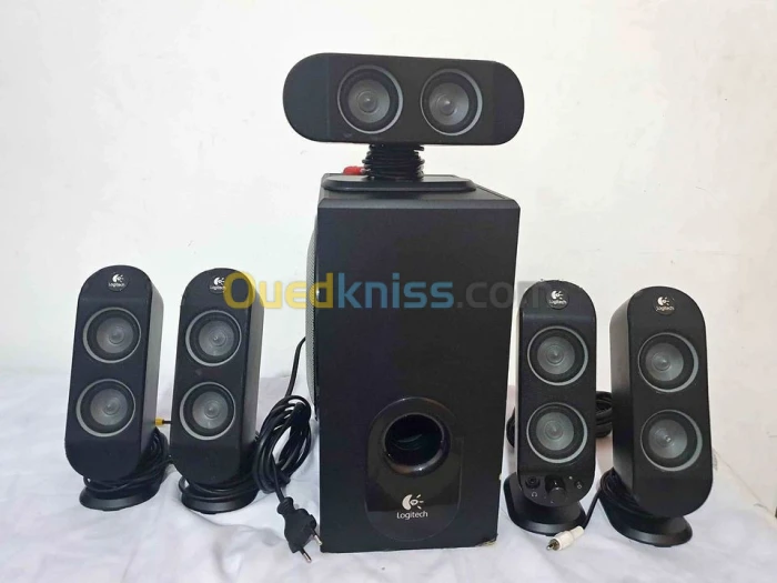 Baffle logitech x530
