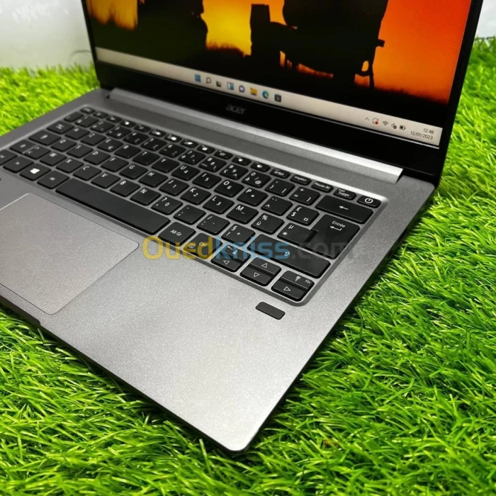 ACER SWIFT I7 10TH 8GB 512 SSD 13.3