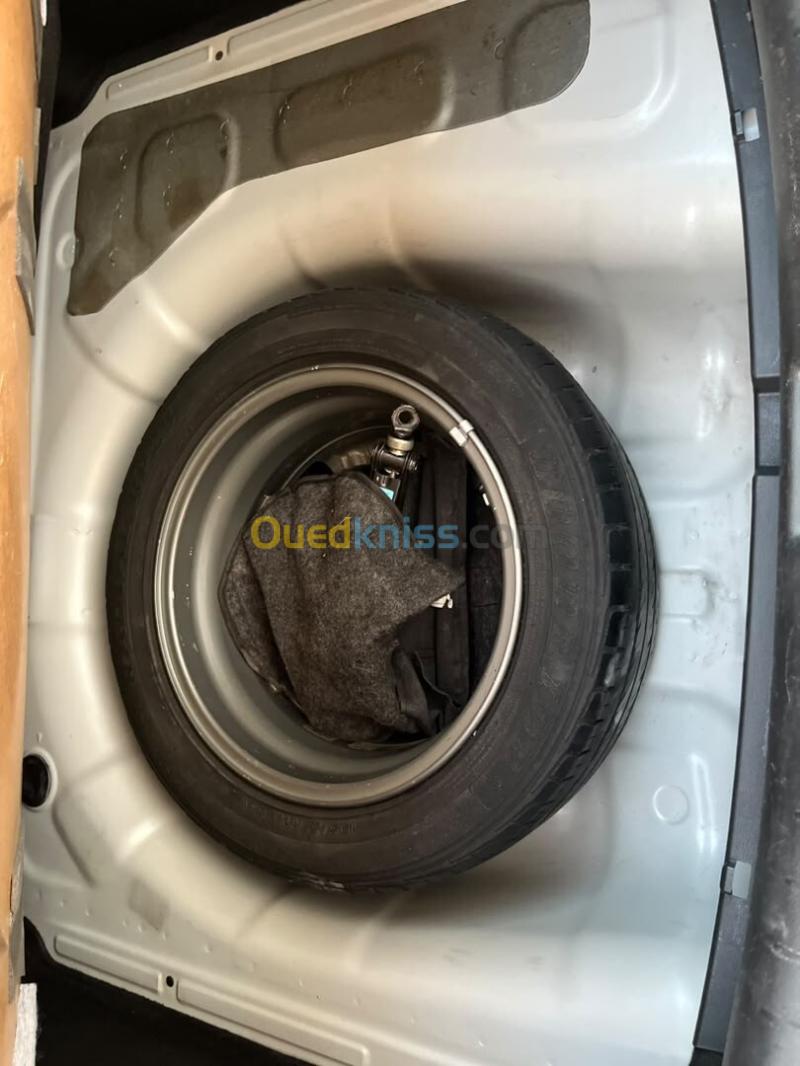Hyundai Accent RB  5 portes 2019 GL DZ 9