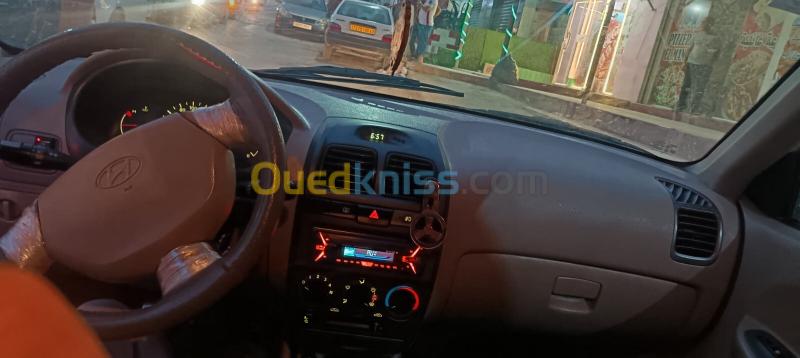 Hyundai Accent 2015 GLS 12