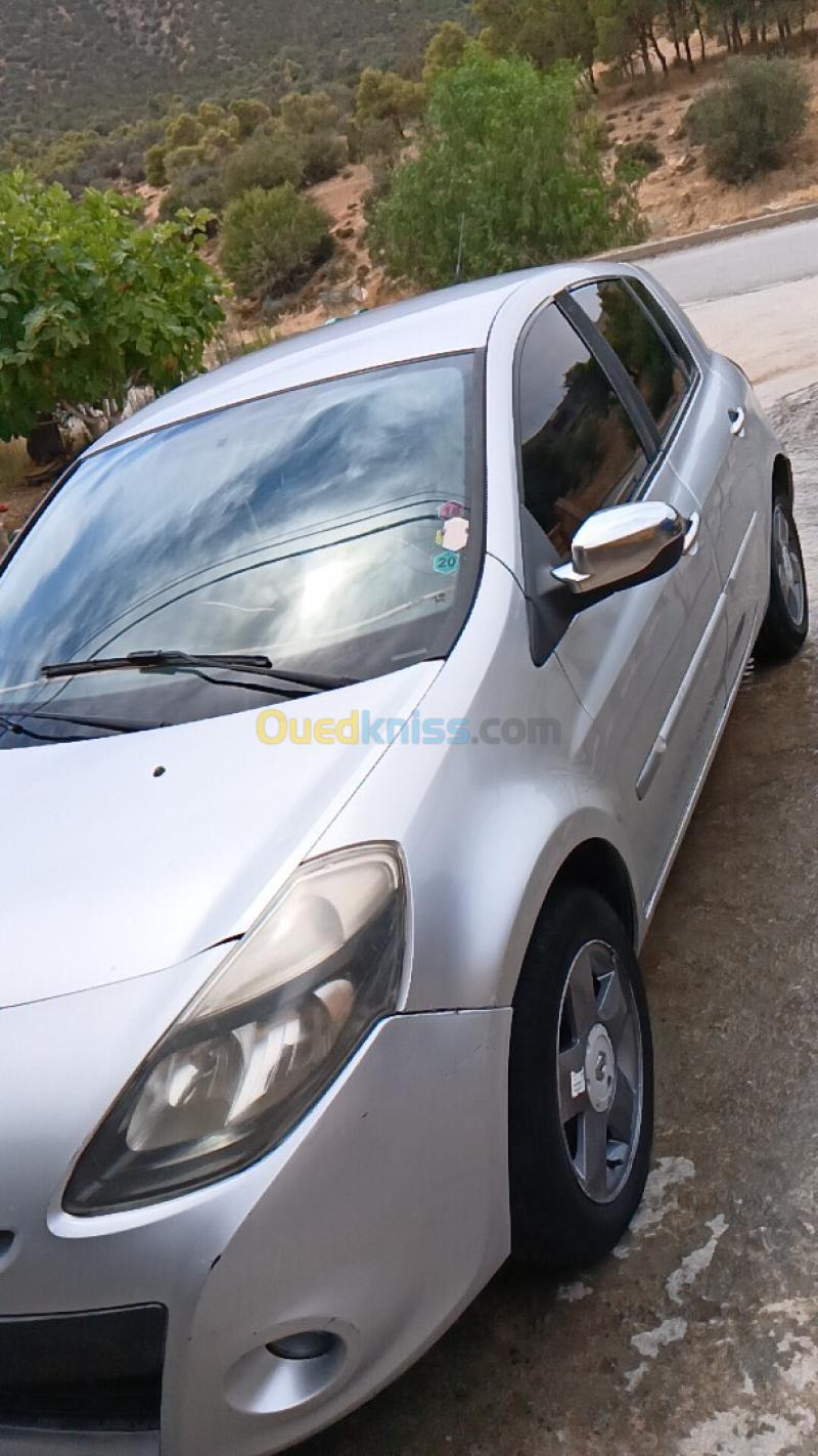 Renault Clio 3 2010 Clio 3 4