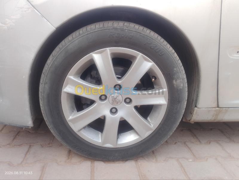 Peugeot 207 2009 Allure 6