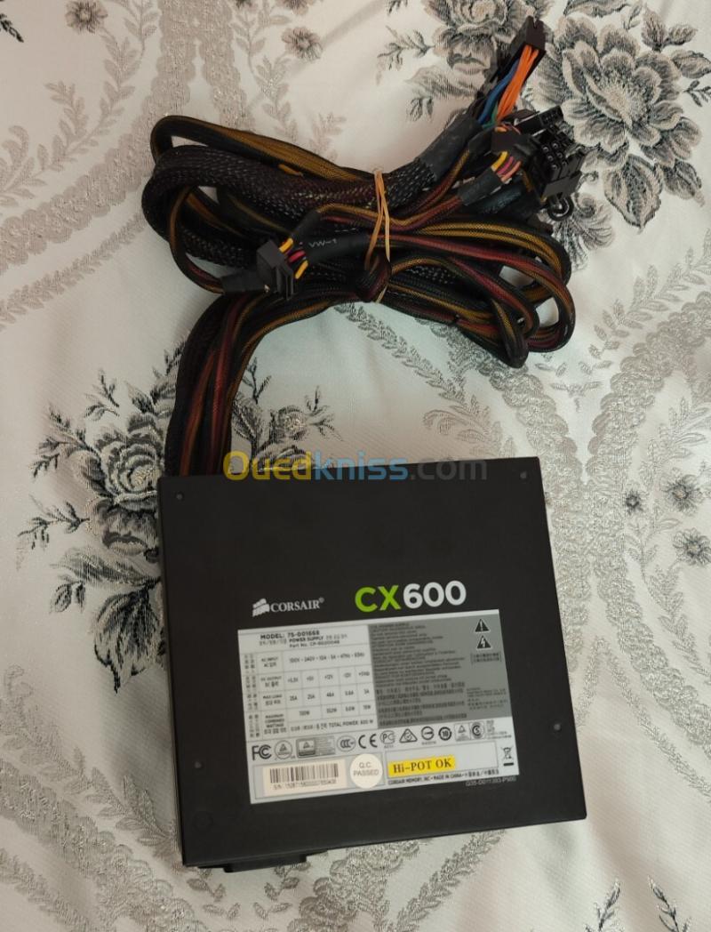 Boite alimentation corsair 600W BRONZE 2