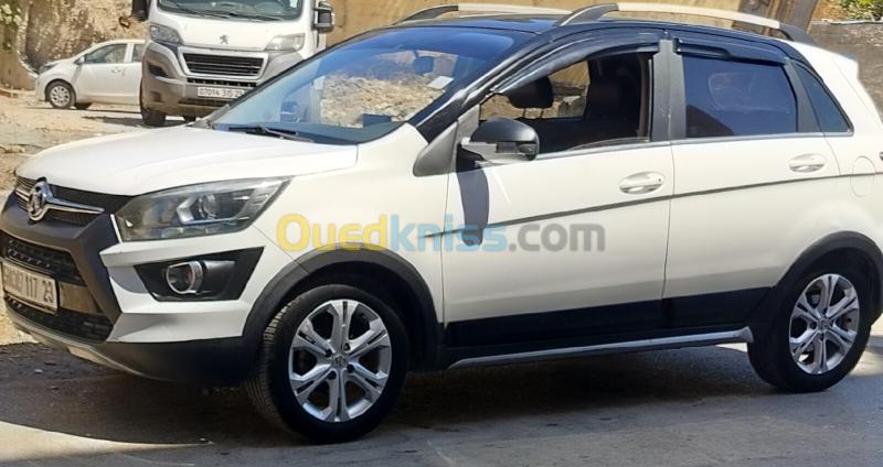 Baic X25 2017 أقبل التبادل 2