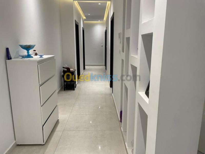 Location Appartement F4 Alger Hydra 18