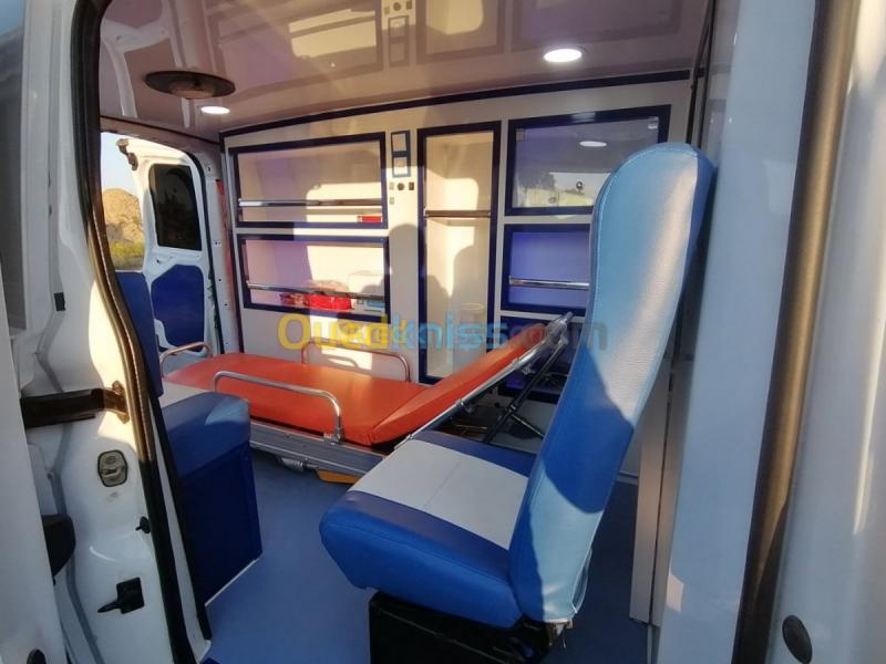 Ambulance privé transport sanitaire خدمات سيارات الاسعاف الخاصة