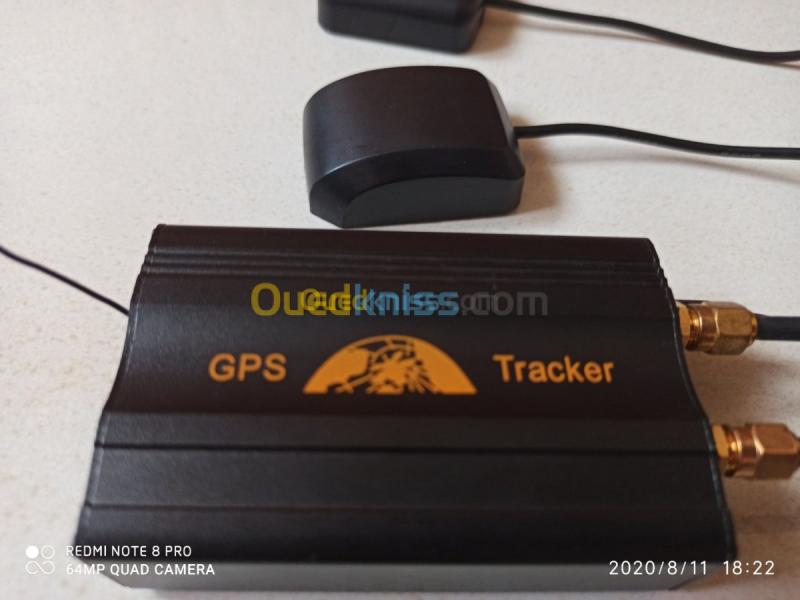 Tracker GPS véhicule antivol