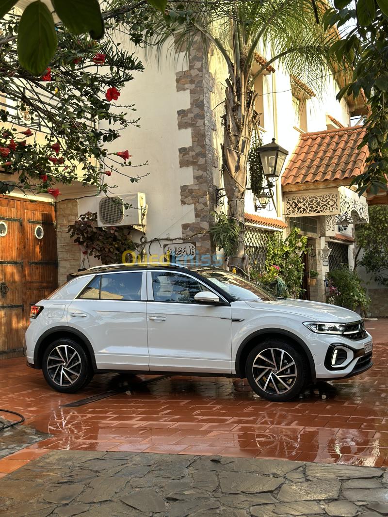 Volkswagen T-Roc 2025 R-Line  2
