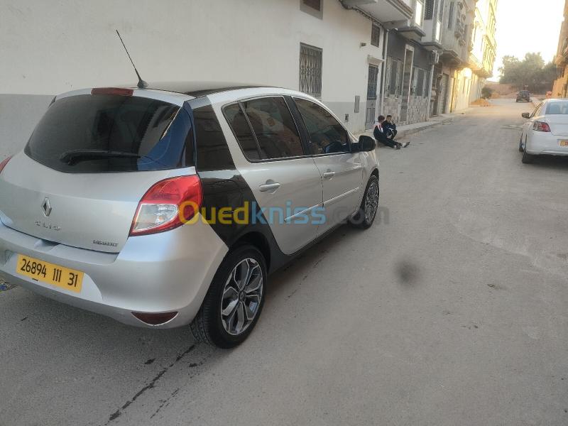 Renault Clio Clio Mostaganem Mostaganem Ouedkniss Com Alg Rie