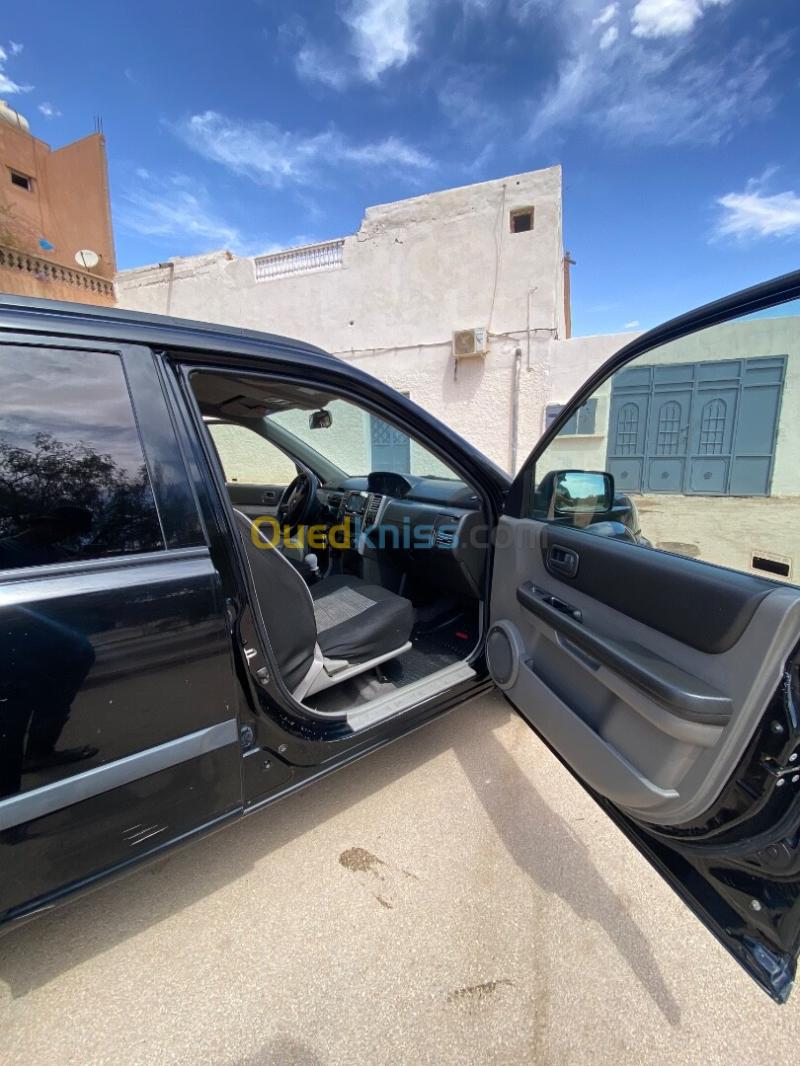 Nissan X Trail 2010 X Trail 8