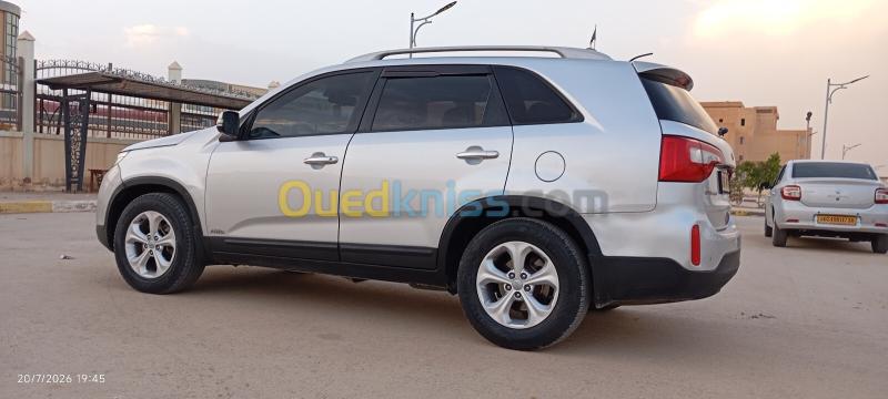 Kia Sorento 2013 . 2