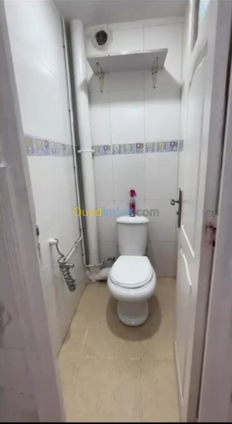 Location Appartement F3 Alger Said hamdine 12