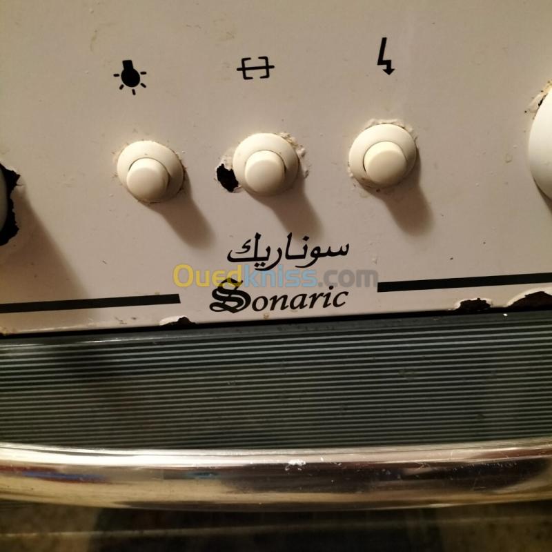 Cuisinière 2