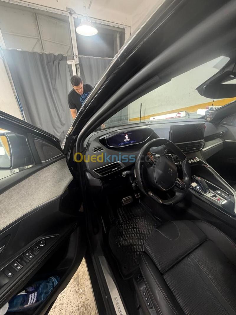 Peugeot 5008 2023 GT 5