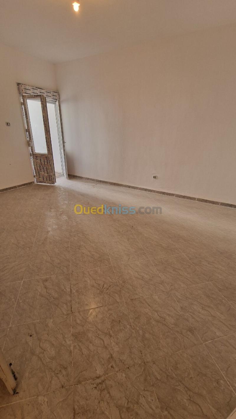 Location Appartement F4 Boumerdès Hammedi 3
