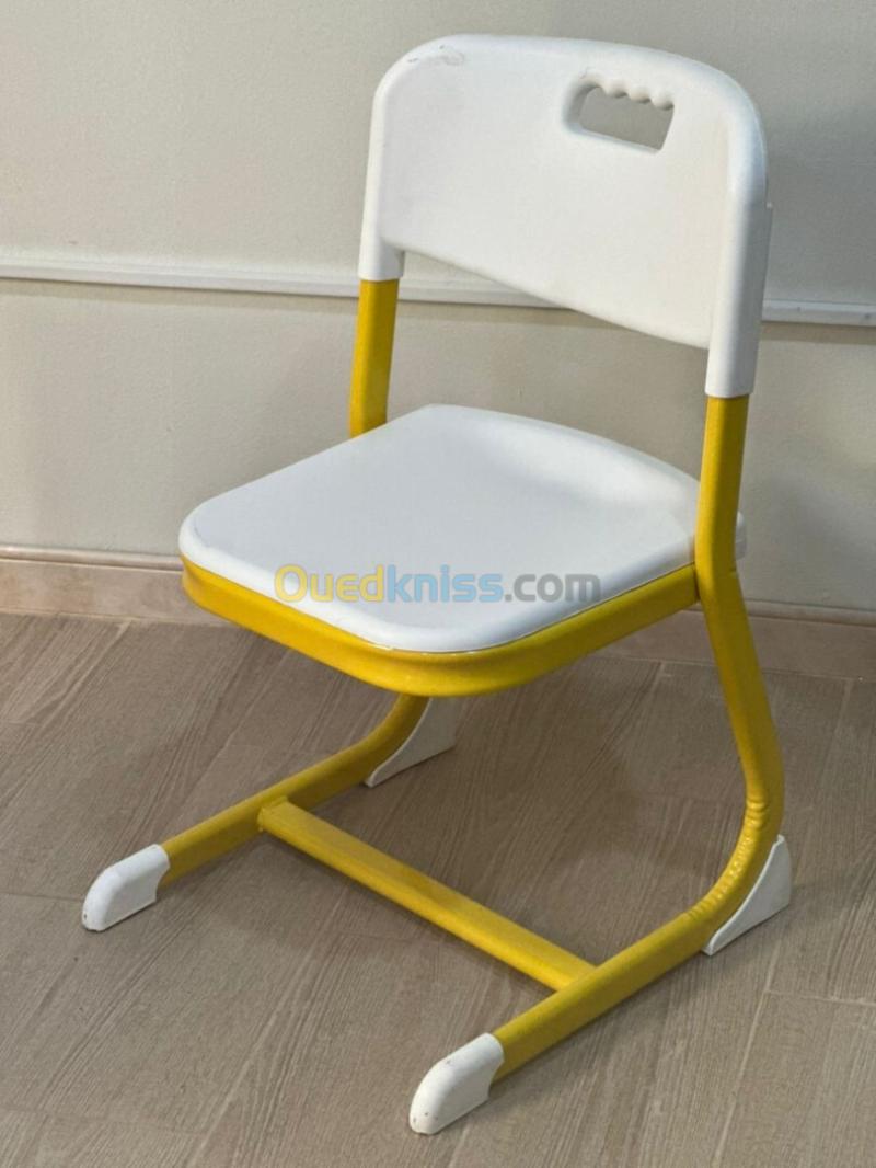 Tables et Chaises Scolaires 6