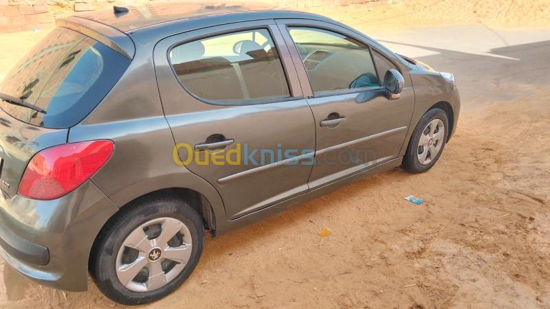 Peugeot 207 2008 207 3