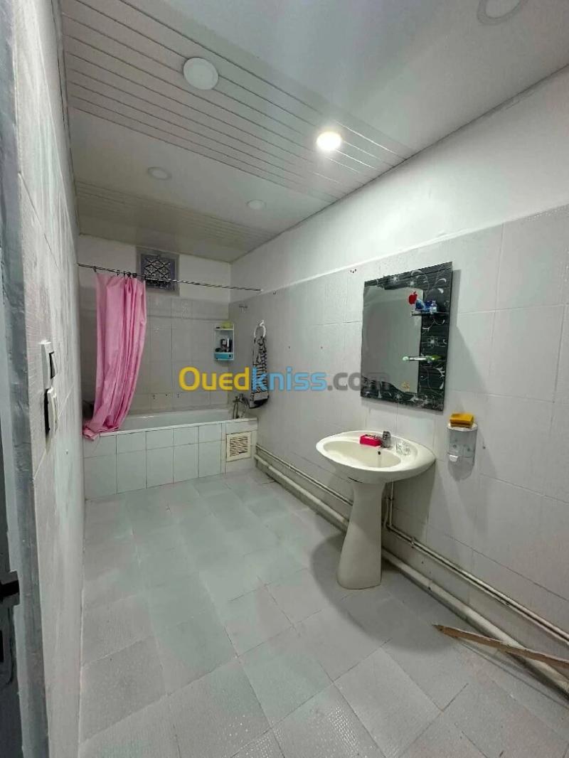 Location Appartement F5 Annaba Annaba 2