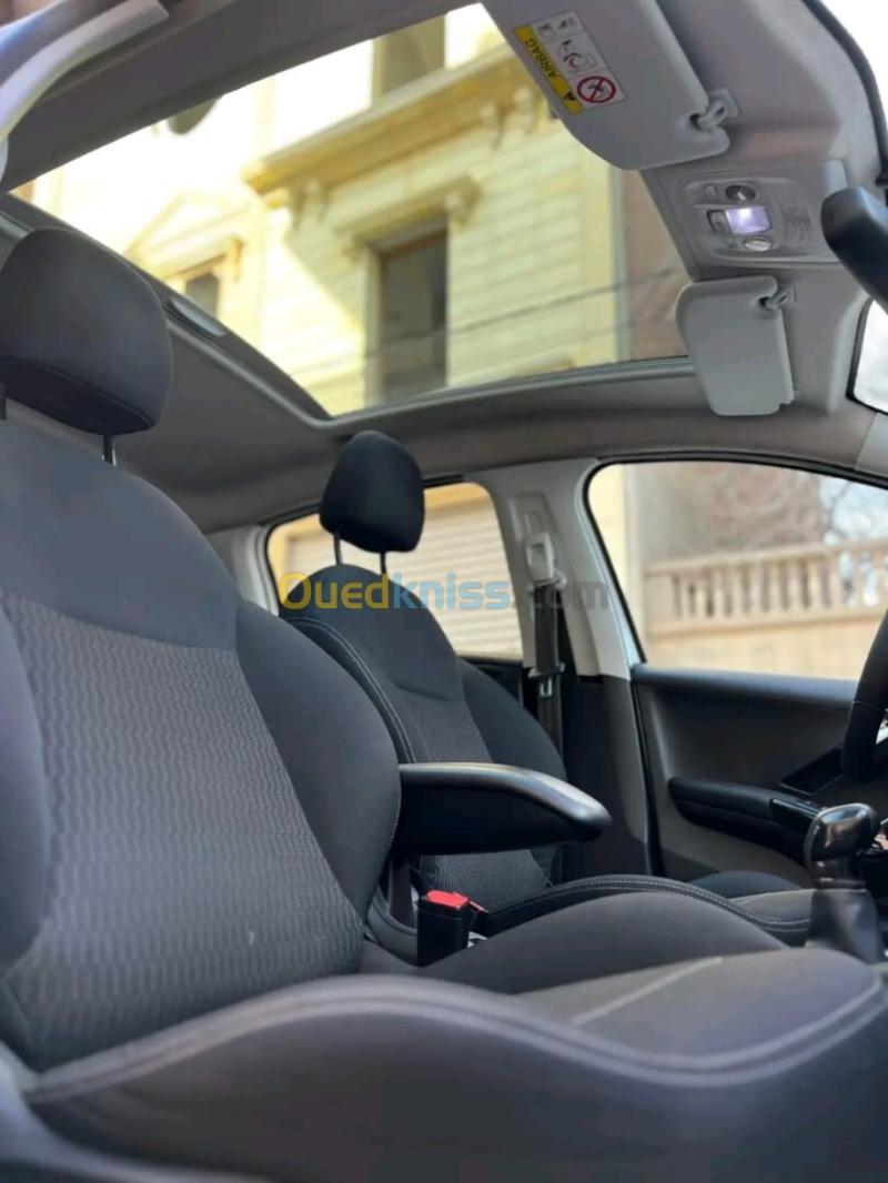 Peugeot 208 2019 Allure Facelift 3