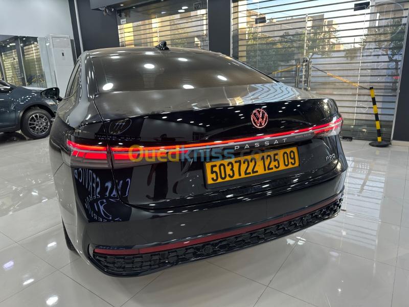 Volkswagen Passat 2025 Pro 11