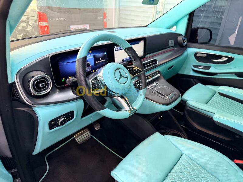 Mercedes Classe V 2025 Maybach 14