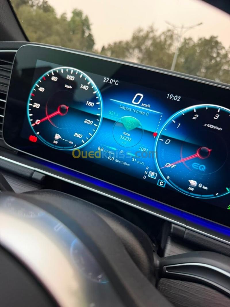 Mercedes GLE300D 2023 Amg 3