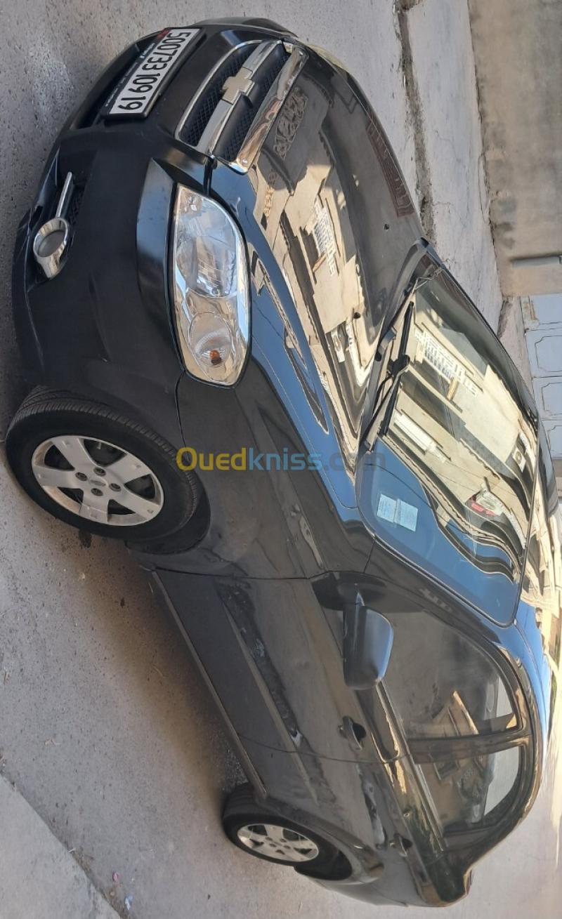 Chevrolet Aveo 4 portes 2009 LT 3