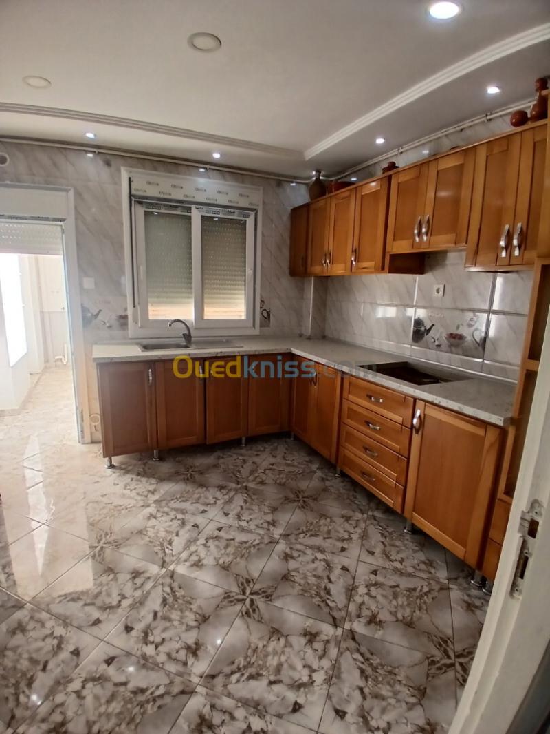 Vente Appartement F4 Boumerdès Corso 3