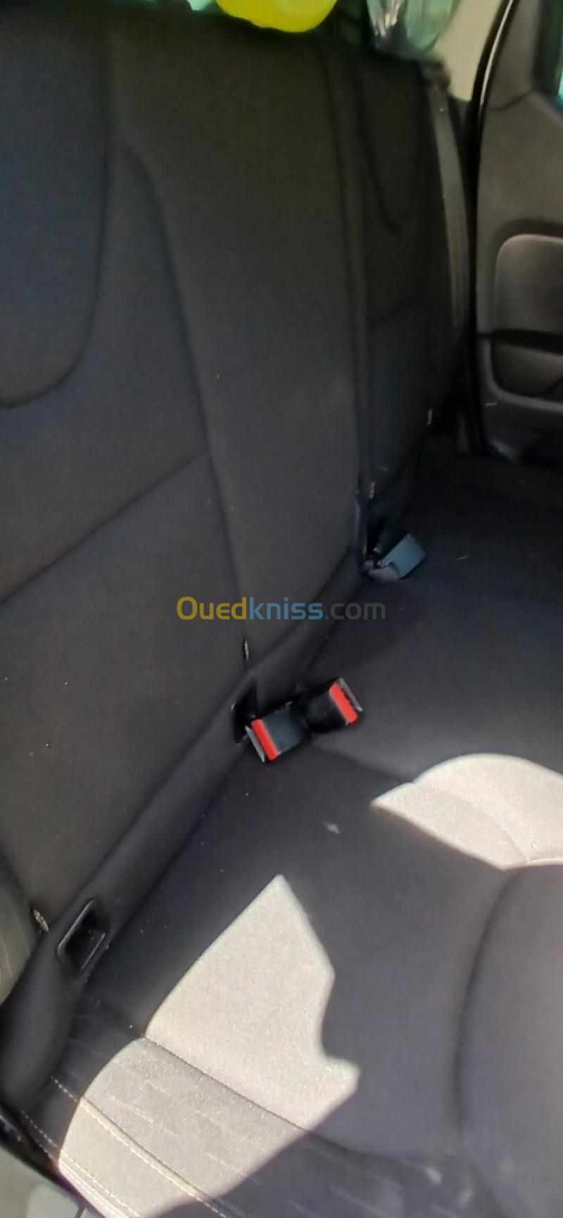 Renault Clio 4 2019 Limited 2 12