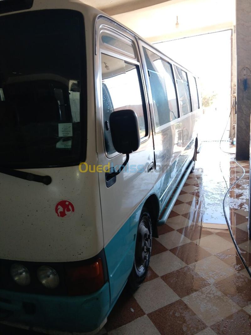 Toyota Coaster 2011 10