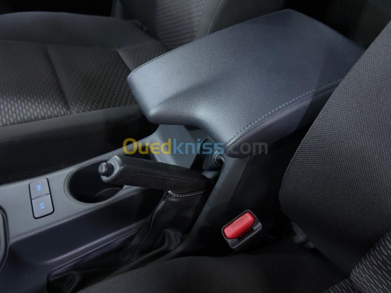 Toyota HILUX 2026 ADVENTURE 2.4 DIESEL 4x4 150cv BVM-6 FULL 18