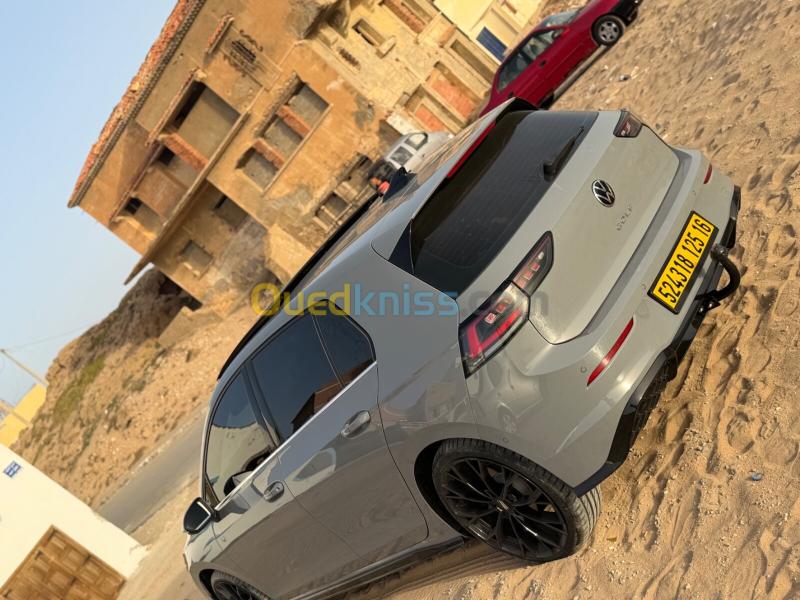 Volkswagen Golf 8 2025 R- Line  2