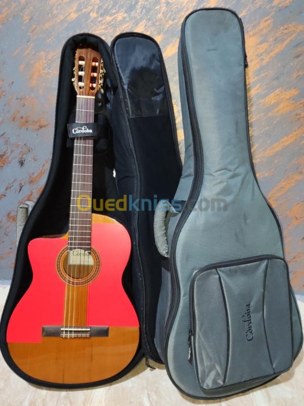  Guitare électro -classique Flamonco Cordoba made in Espagne 