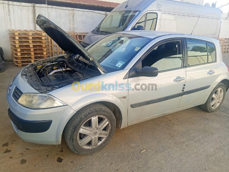 Renault Megane 2 2004 Megane 2 10