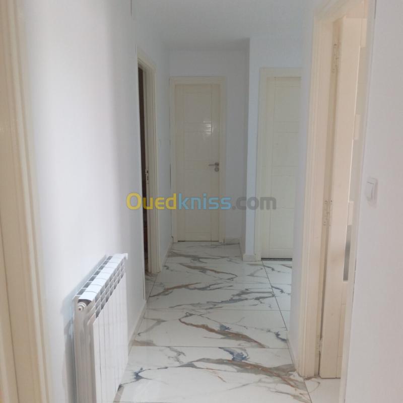 Location vacances Appartement F3 Tipaza Gouraya 3