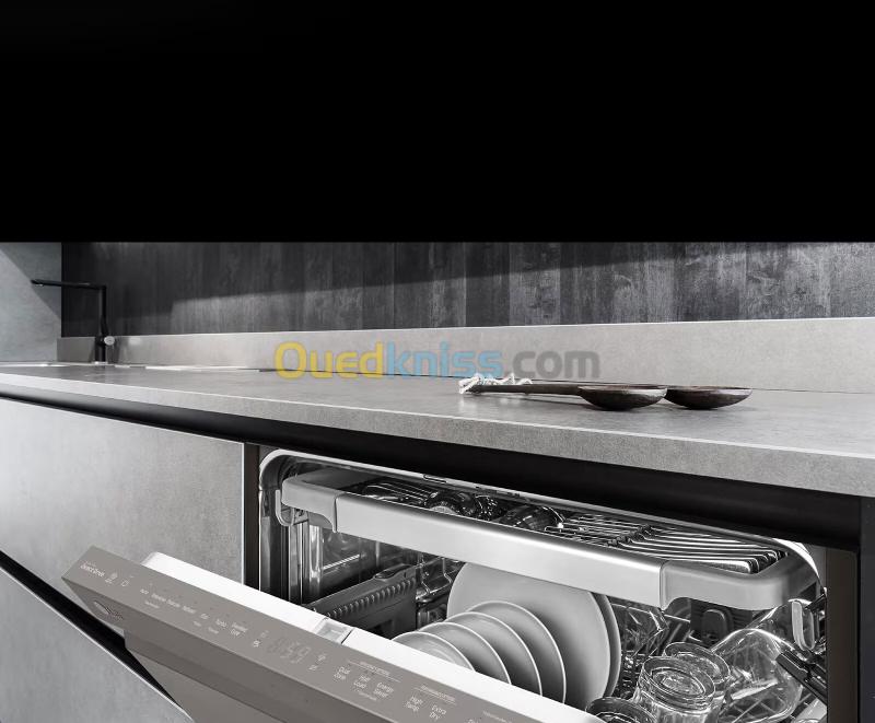 LG DFB325HS Lave-vaisselle QuadWash  14 Couverts  TrueSteam  Inverter Direct Drive 6