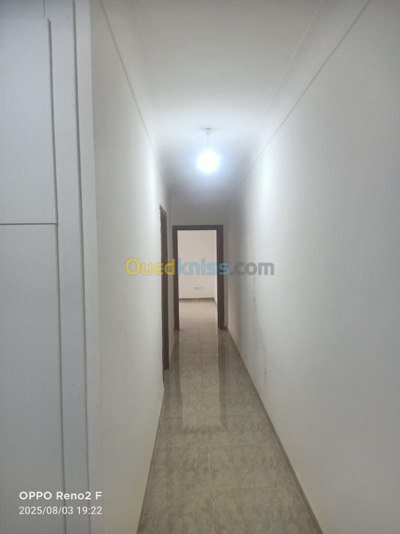 Location Appartement F5 Alger Mahelma 9