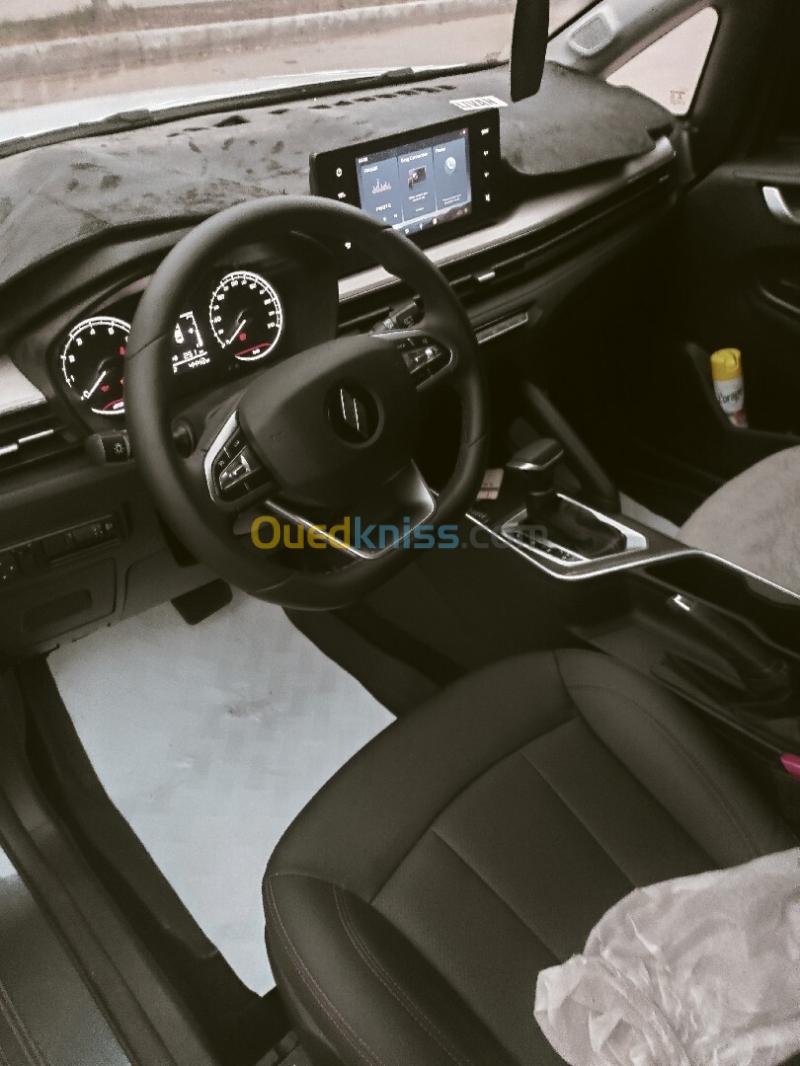 Geely GX3 PRO  2026 Boit auto 5